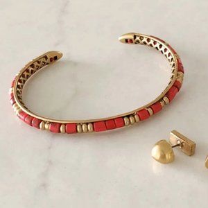Stella & Dot bliss cuff gold bracelet barrel shaped coral beads